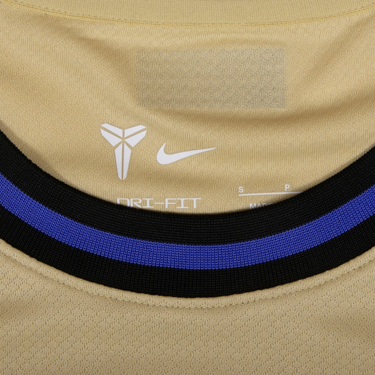 Nike Barcelona Away Cubarsí 2 Shirt 2025-2026 (La Liga)